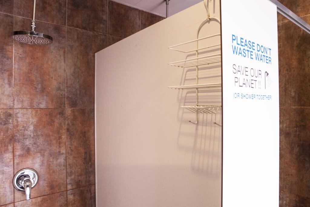 Yes! Porto Hostel Екстер'єр фото