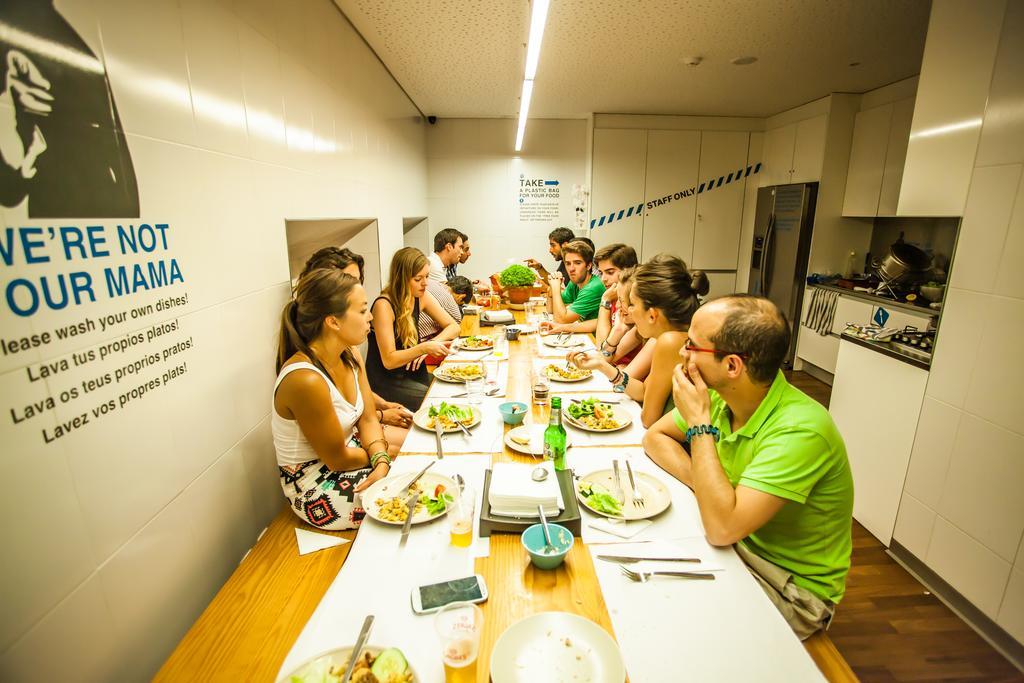 Yes! Porto Hostel Екстер'єр фото