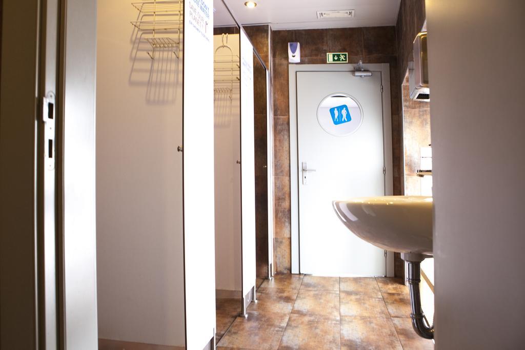 Yes! Porto Hostel Екстер'єр фото