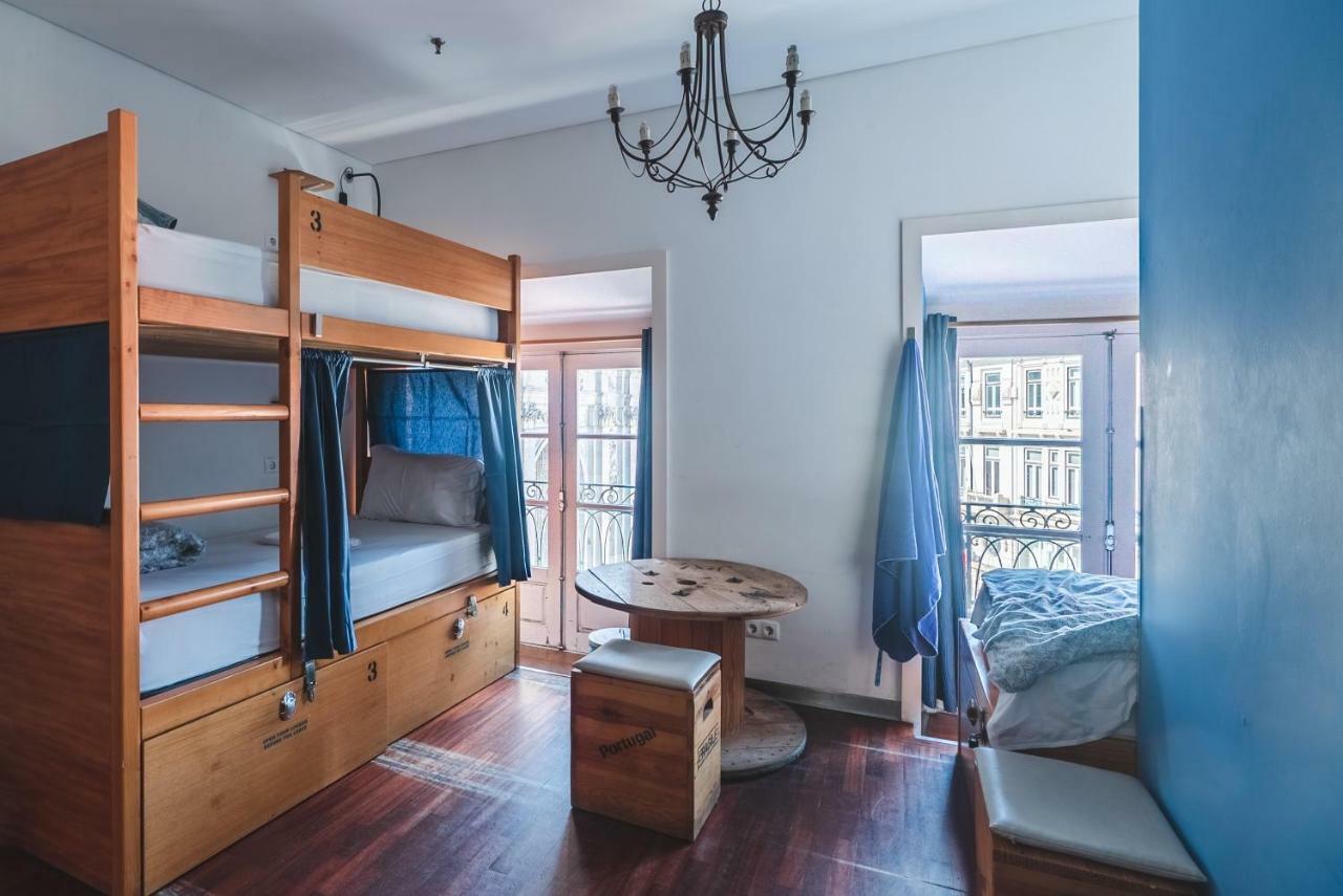 Yes! Porto Hostel Екстер'єр фото